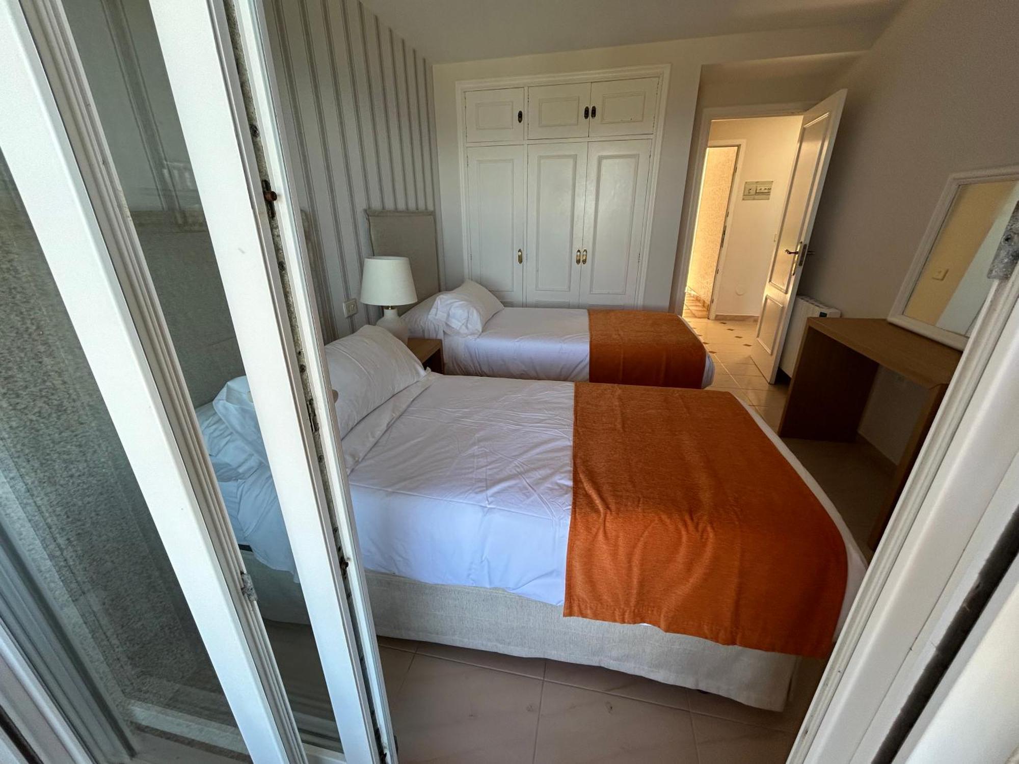 Apartamentos Fontenla-Lanzada Soutullo ภายนอก รูปภาพ