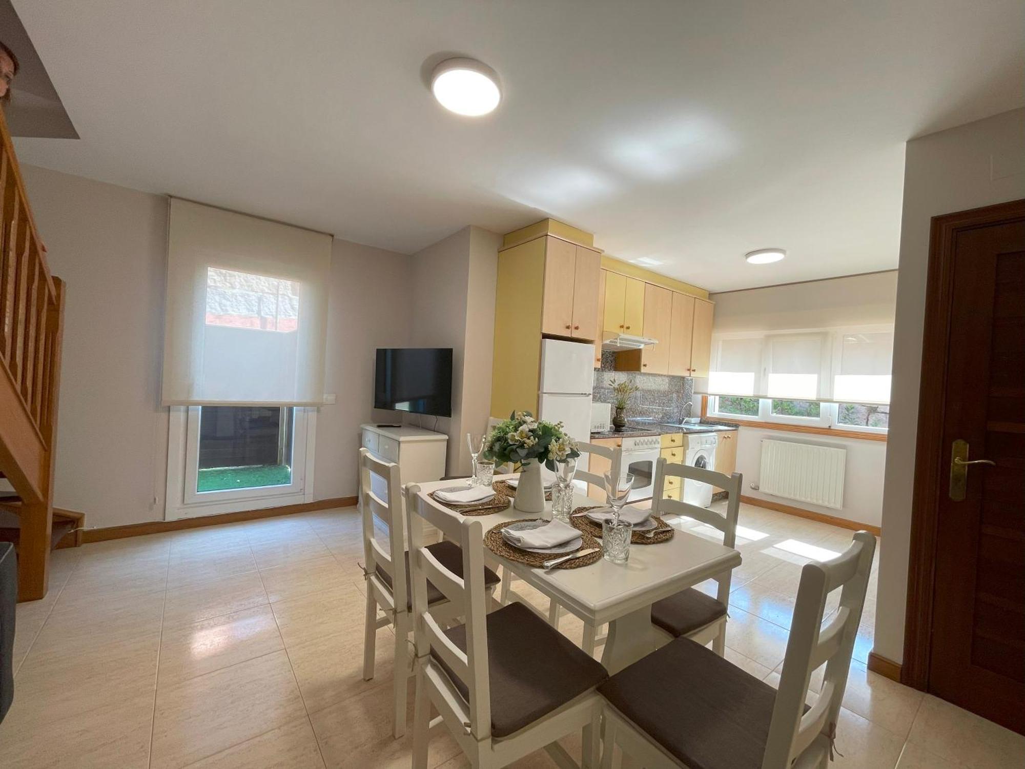 Apartamentos Fontenla-Lanzada Soutullo ภายนอก รูปภาพ